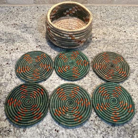 Natural Woven Coasters - Set of Six - Picture 4 of 5